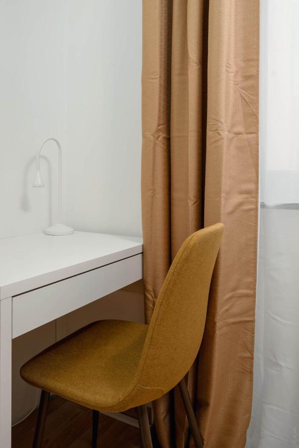 King Bed Home, Next To Akh Michelbeuern Wien Exterior foto